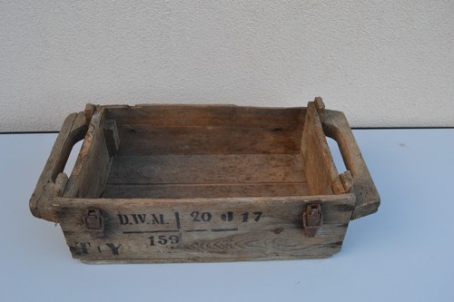 Caisse allemande eier - caisse,