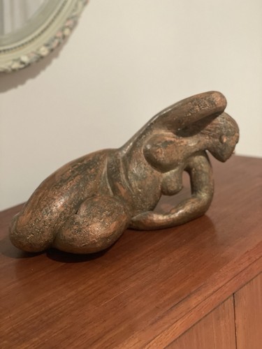 Sculpture femme nue - , allongée