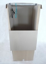 5 CARTONS PENDERIE -