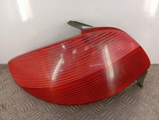 Feu arriere principal gauche