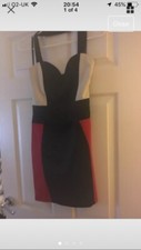Robe de soirée rouge et noire taille 10