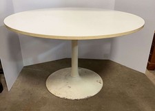Authentic Knoll Eero Saarinen
