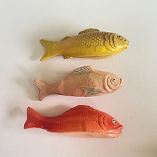 ANTIQUE TOYS - 3 SMALL CELLULOID FISH - SIC/SNF FRANCE - 9.5 to 10.5 cm