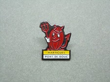 Pin's MARTIGUES PORT-DE-BOUC 