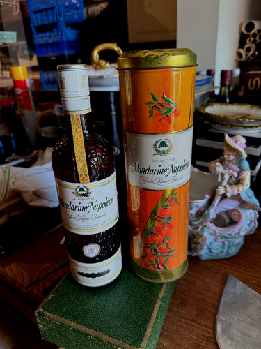 Bouteille ancienne mandarine - ancienne,