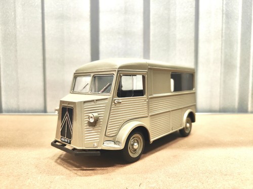 Fourgon miniature 21 - fourgon, 1/21