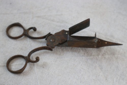 Ancienne mouchette ciseau - ancienne,