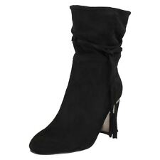 Bottes De Mode À Talons Ruchées Avec Franges Noires À Pois Pour Femmes : F5R0855