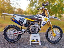 Moto cross Husqvarna FC450 Rockstar E.drink Osborne,echelle1:12,18cm,idée cadeau