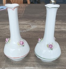 2 petits vases porcelaine