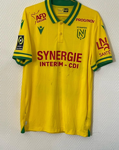Maillot porté nantes - nantes,