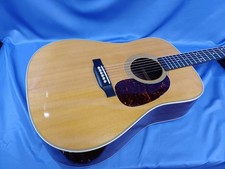 MARTIN D-28 Acoustic Guitar-09