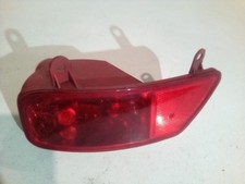 Anti brouillard arriere droit