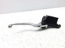 Pompe Droite Frein Avant Non