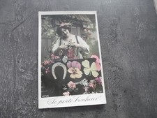 CPA Je porte bonheur - Femme