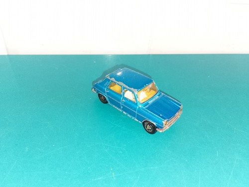 0803261 voiture majorette - voiture,