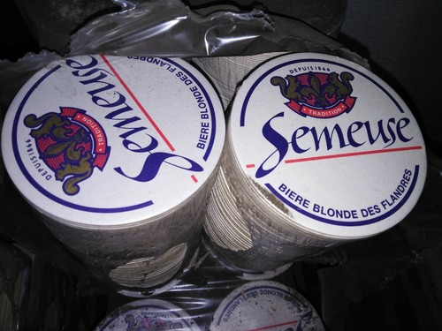 Lot 100 coaster sous - 100,