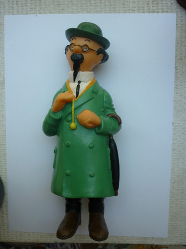 Herge figurine pouet - ,
