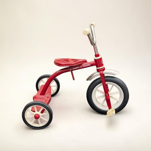 Vintage radio flyer mini toy - radio,