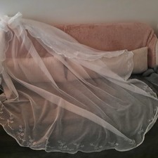 VINTAGE ANCIEN VOILE EN TULLE