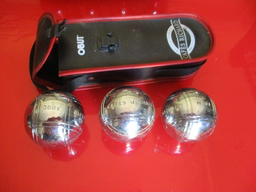 Triplette boules de - de,
