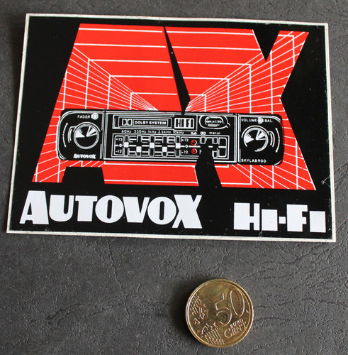Autocollant sticker - /,