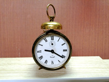 Ancien réveil mécanique