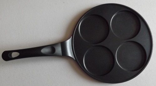 Poêle blinis oeufs en - a, ou