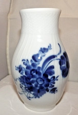ROYAL COPENHAGEN BLUE FLOWER