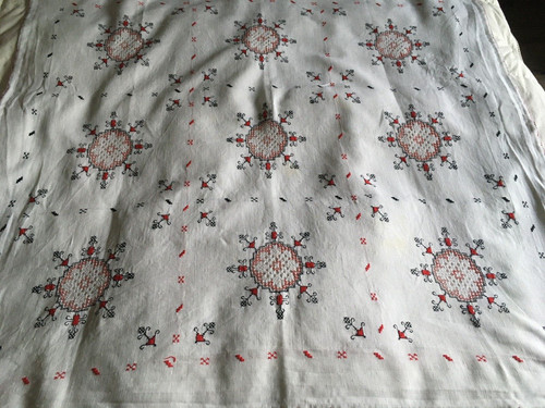 Ancienne nappe pays catalan - ancienne,