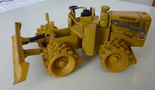 Cat 825 nzg n - cat, n°135