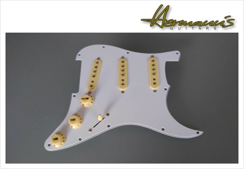 Pickguard stratocaster blanc - stratocaster,