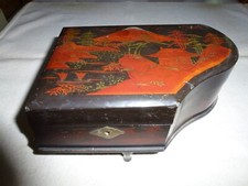 SUPERBE BOITE A MUSIQUE PIANO