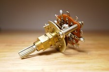 INTERRUPTEUR SPEAKERS POUR