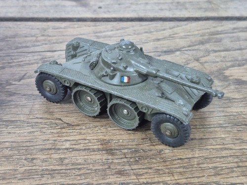 Char militaire ebr panhard - char,