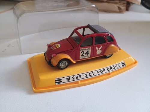 Auto pilen citroen - 1/43,