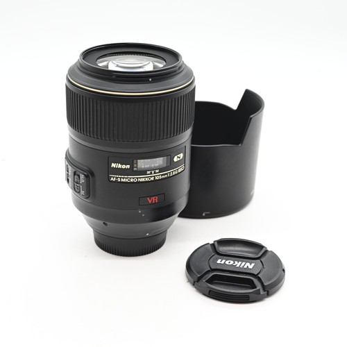 Nikon nikkor 105mm 8 - 105mm, f2.8