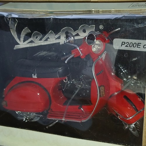 Moto scooter miniature - , 1:12