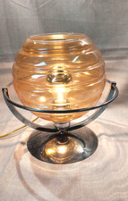 Lampe pied chromé, globe en