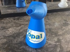 Bidon verseur plastique