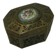 BOITE EN LAITON / BRONZE