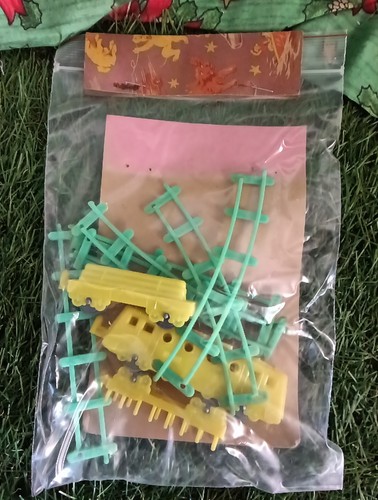 Petit train plastique - petit, ancien