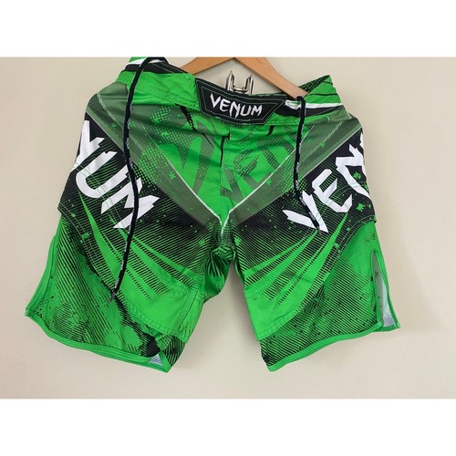 Venum shorts mens extra small - extra,