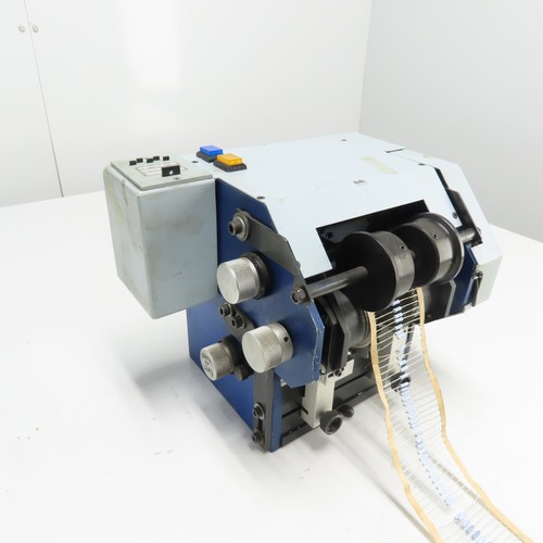 Machine pince coupeuse et - machine,