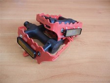 * Red Union Cage Pedals 9/16''