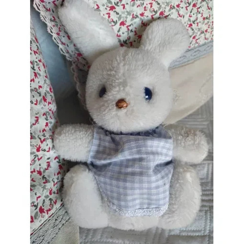 Peluche doudou lapin blanc