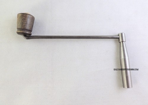 Clef clé manivelle horloge