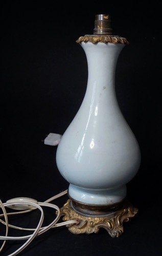 Pied lampe xixème en - pied,