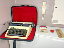 Erika Model 41 Typewriter Revised Vintage