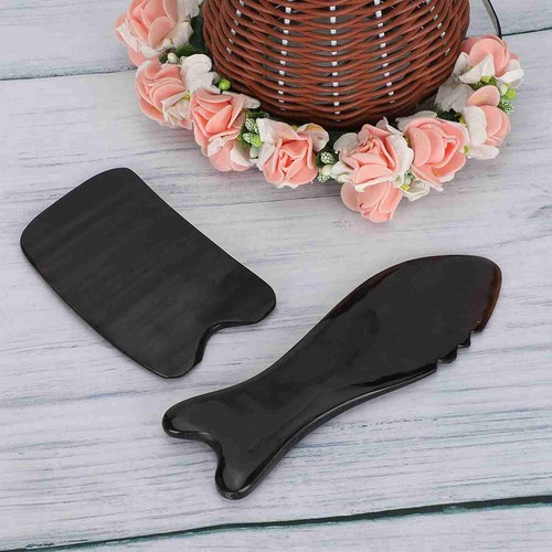 Horn scraping board face - scraping,